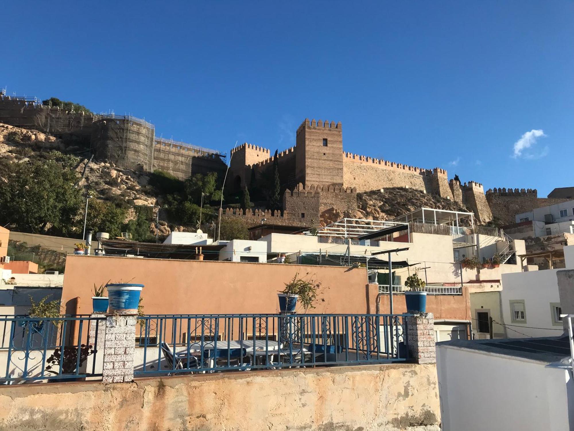 Casita La Paloma Bonita Del Pescador Hasta 5 Personas En El Casco Antiguo La Medina Centro Almeria Bajo Alcazaba Terraza Buena Vista Parking Privado Y Sabanas En Opcion المظهر الخارجي الصورة