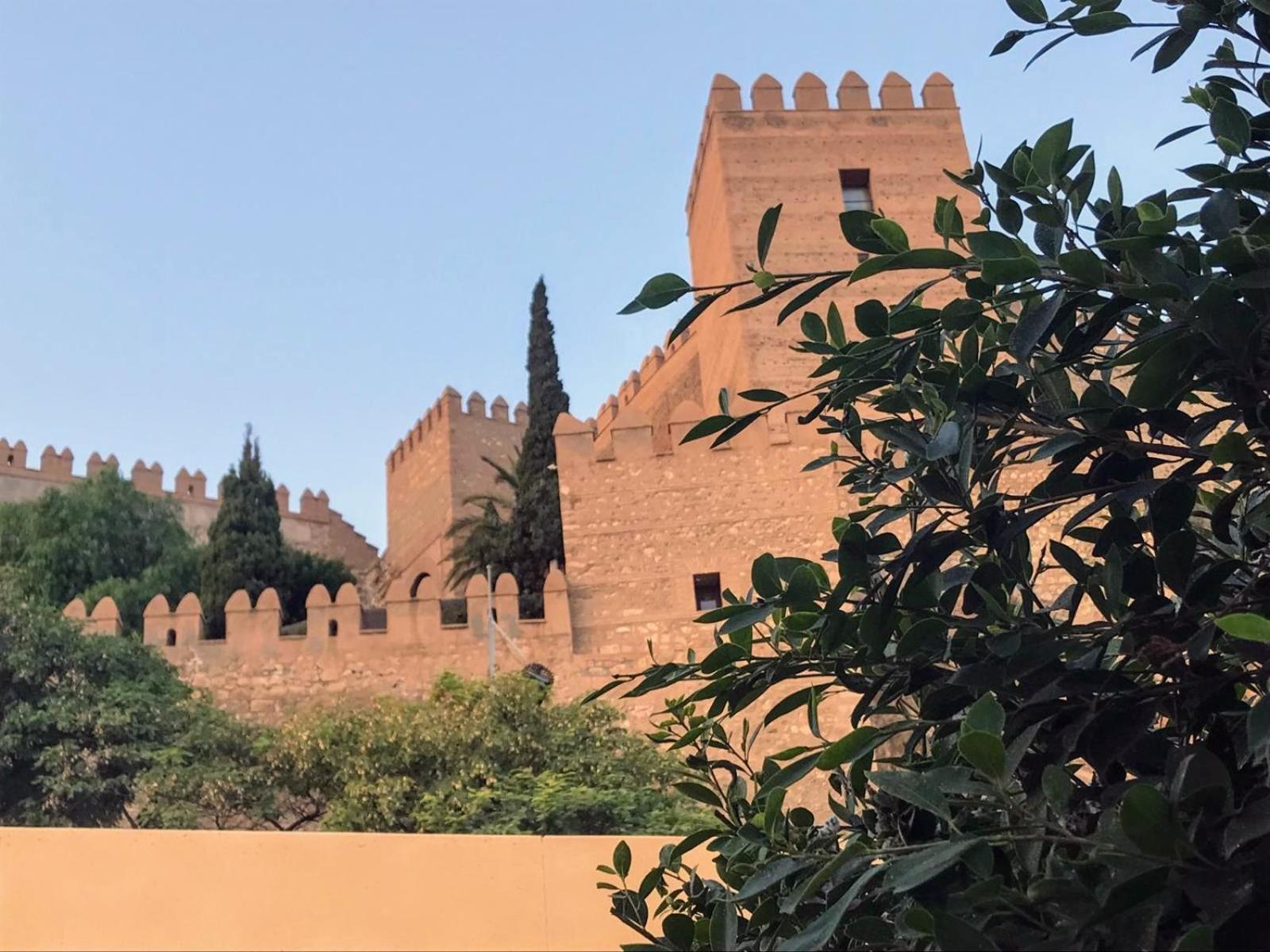 Casita La Paloma Bonita Del Pescador Hasta 5 Personas En El Casco Antiguo La Medina Centro Almeria Bajo Alcazaba Terraza Buena Vista Parking Privado Y Sabanas En Opcion المظهر الخارجي الصورة